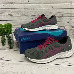 ASICS Women's Jolt 2 Running Shoes- NIB